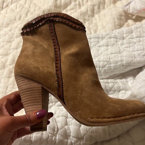 Frye Madeline Trim Short Bootie Worn Twice Size 9 - Picture 2 of 6